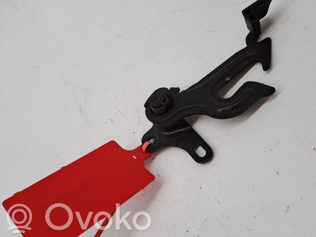 Volvo V40 Kiinnityskoukku/-silmukka 
