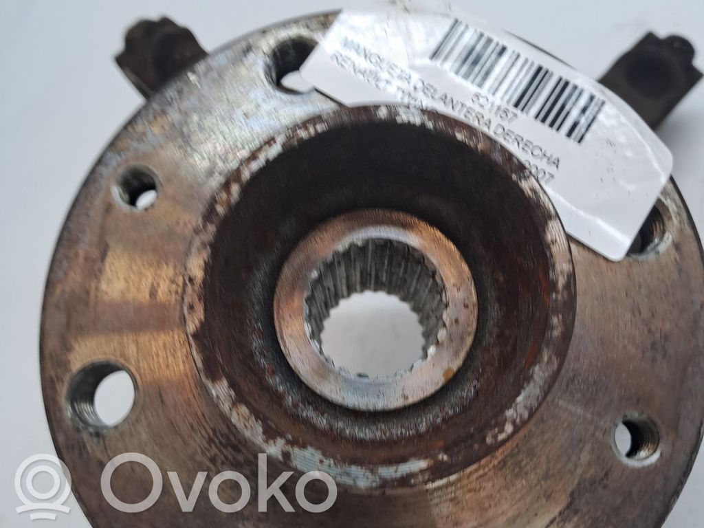 Renault Twingo I Fuso a snodo con mozzo ruota anteriore