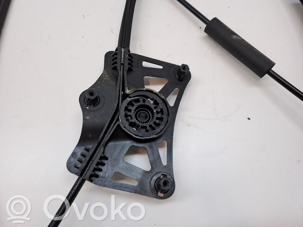 Skoda Fabia Mk2 (5J) Alzacristalli elettrico della portiera anteriore