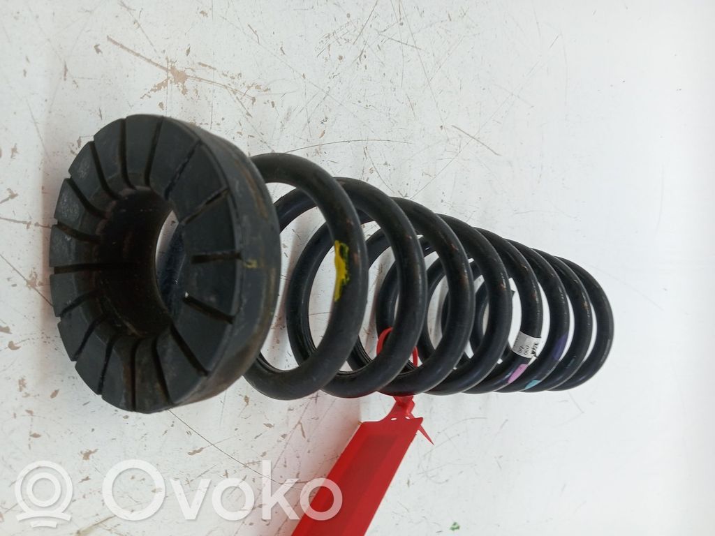 KIA Ceed Feder vorne 