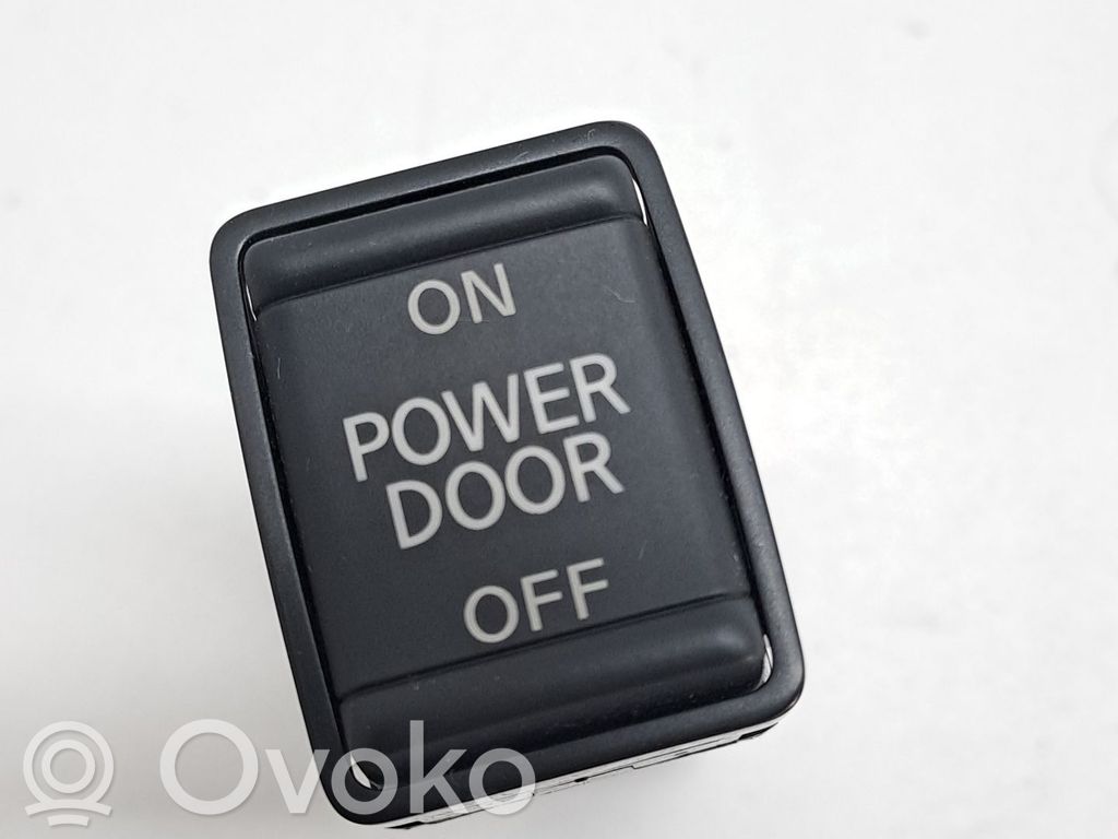 Nissan X-Trail T32 Modul de control caroserie central 