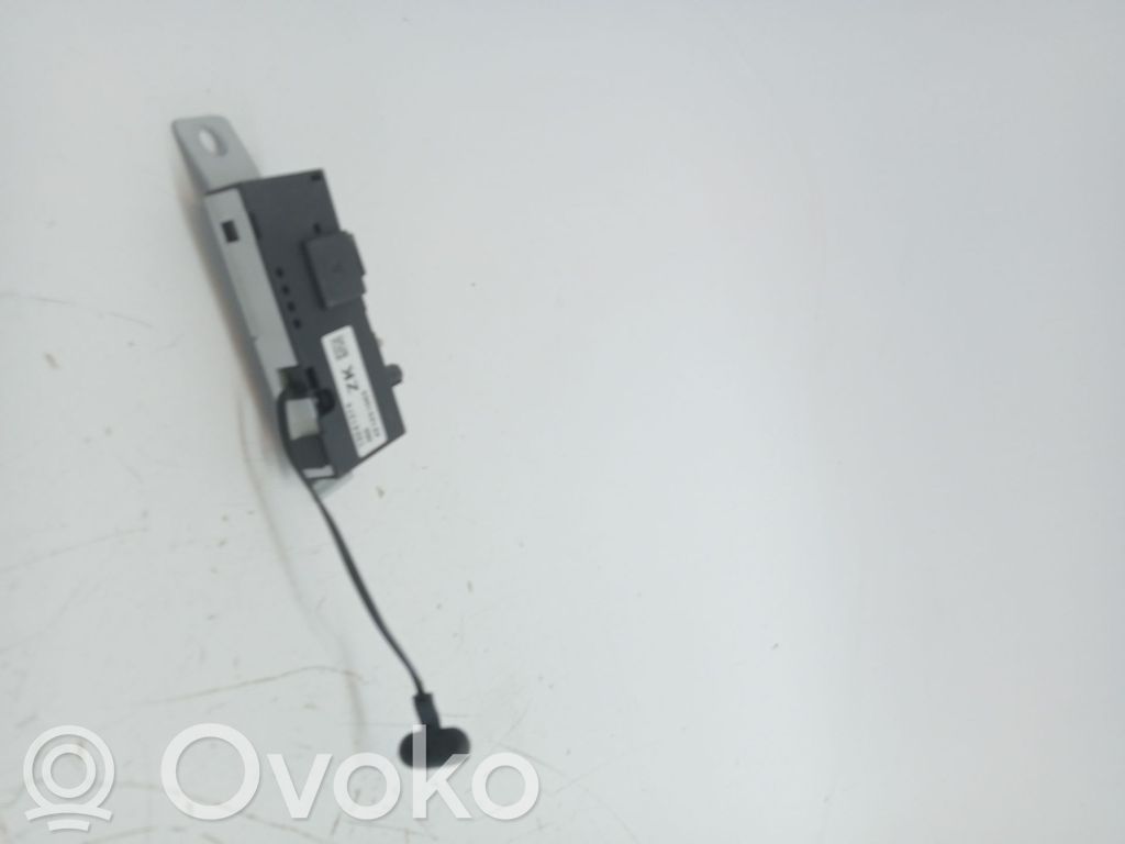 Radion antenni   13241374,6784756