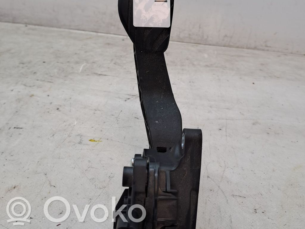 Gaspedal   18002DF30B
