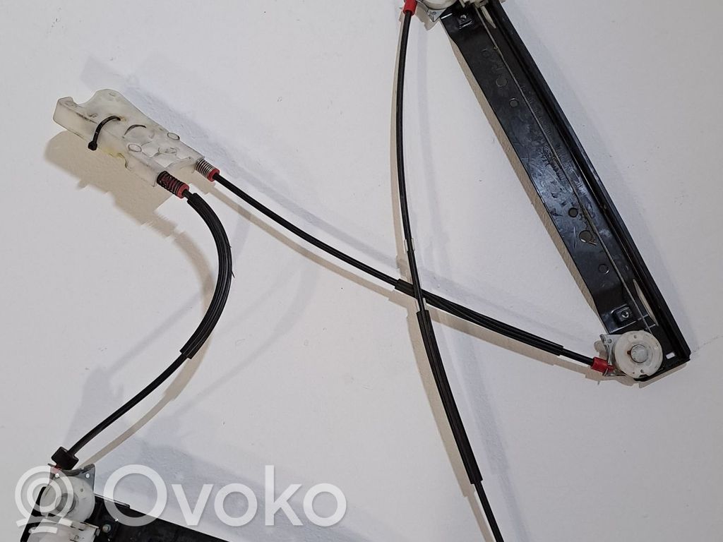 Regulador de ventanilla eléctrico de puerta delantera   1881213,6M21U27009AA