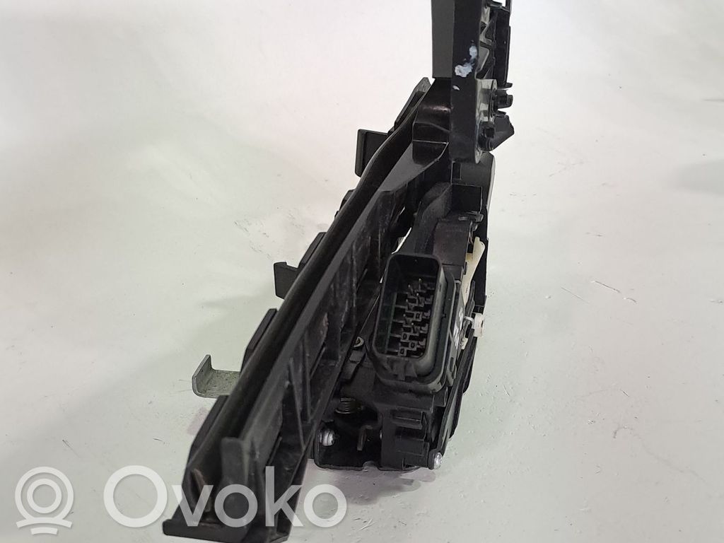 Rear door lock   4892385,4M5AA26412GE