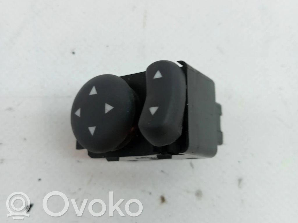 Fiat 500 Comutator oglinzi laterale 