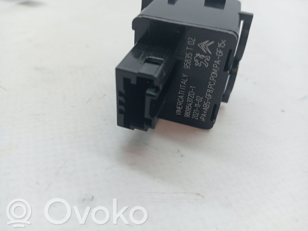 Comutator lumini   98095437ZD
