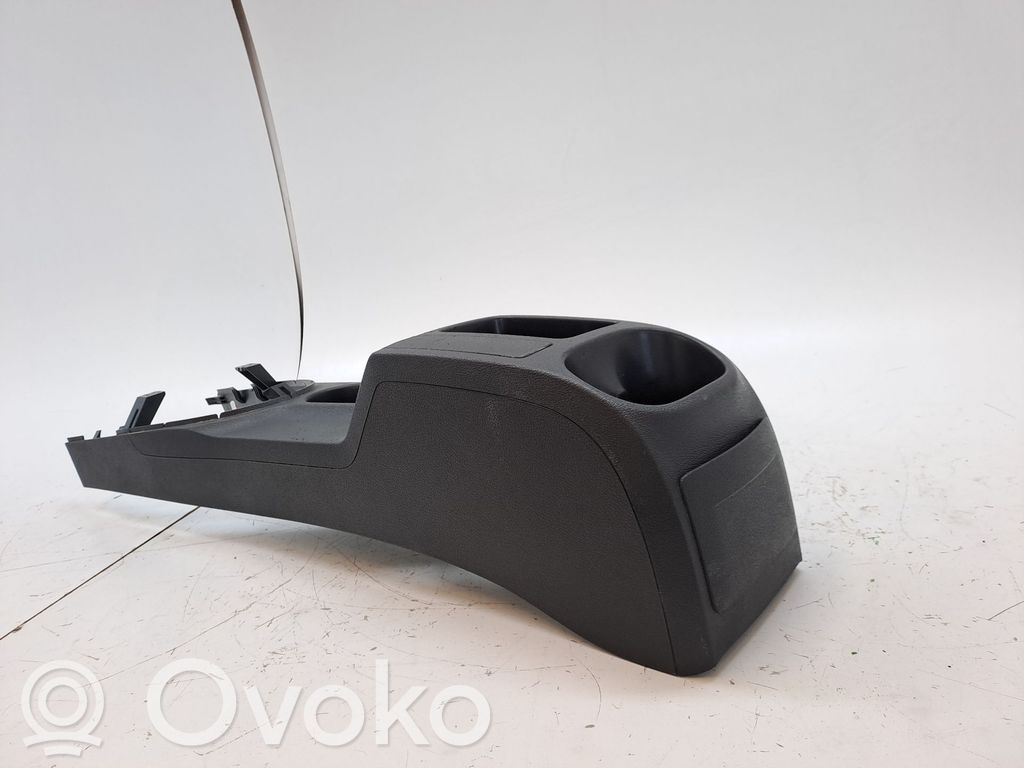 Volkswagen Caddy Center console 