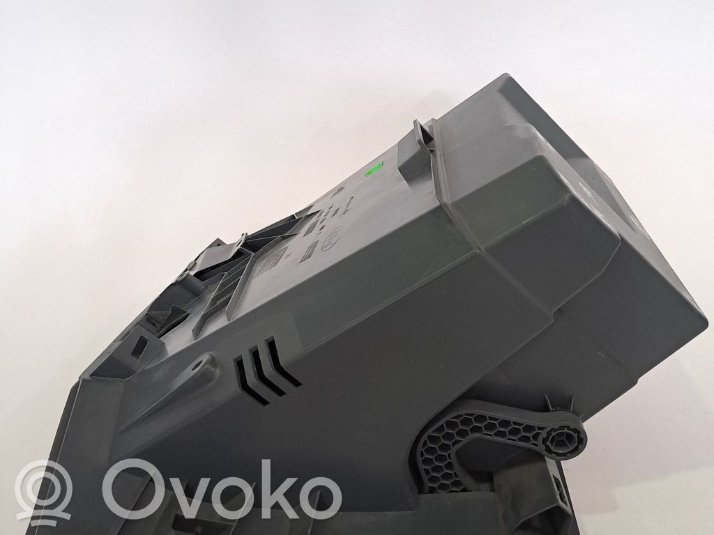 Glove box   1856851,AM51R06044CC38DD