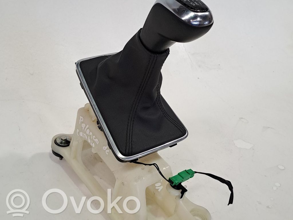 Volvo V40 Gear shift rod 