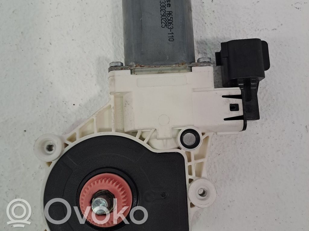 Ford Focus Silnik regulatora szyby drzwi przednich 