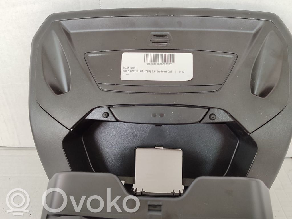 Glove box   1866099