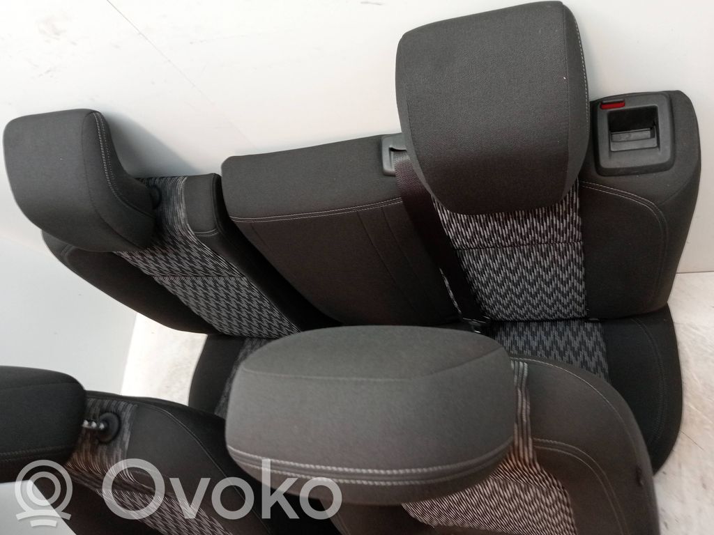 Opel Mokka Set planșă bord cu airbag 