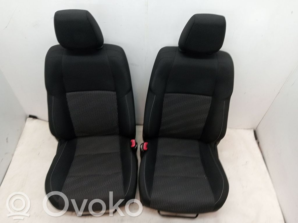Toyota Auris 150 Turvatyynysarja paneelilla 