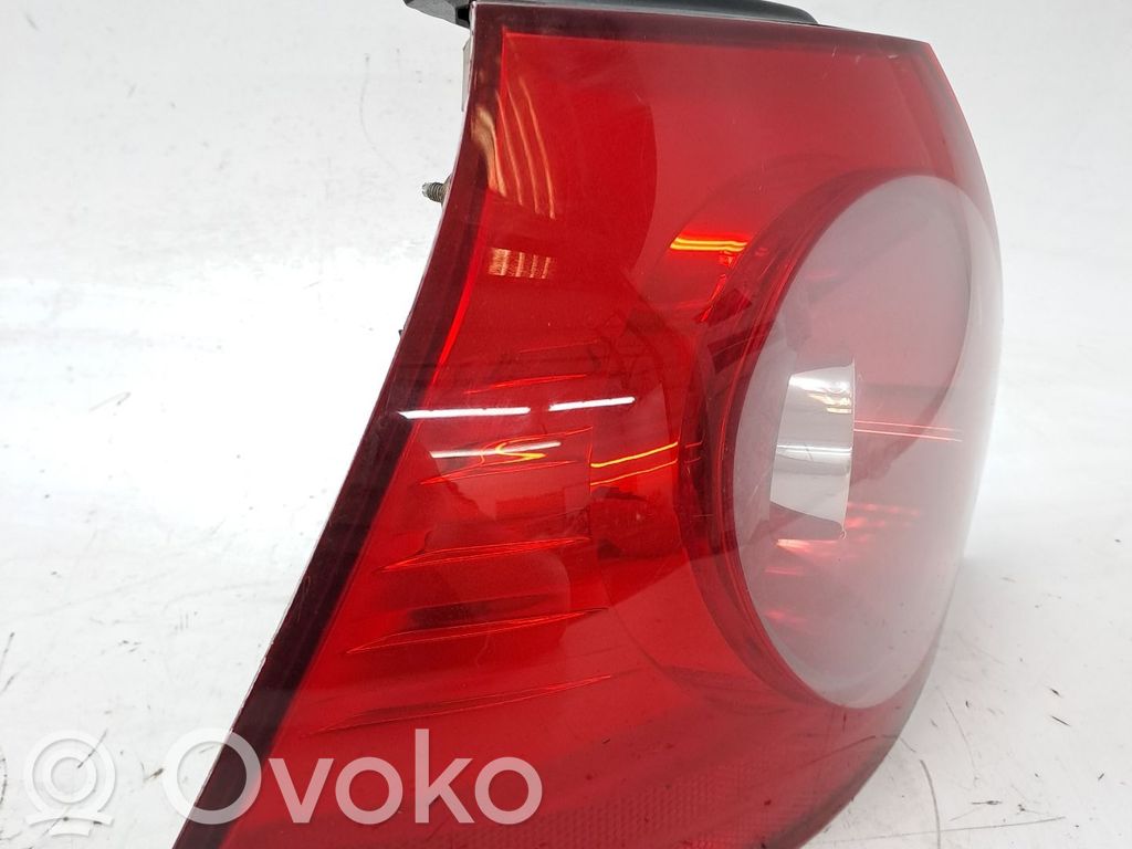 Lámpara de faros/luces traseros   1K6945095AA