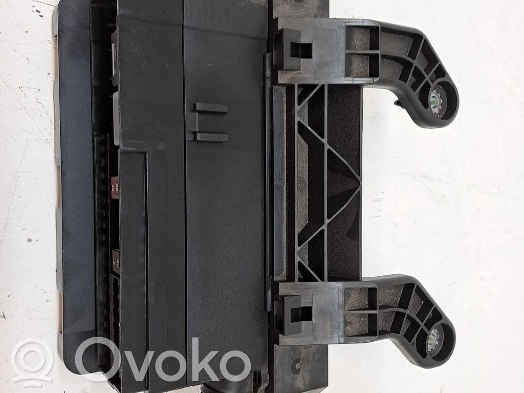 Módulo de fusible   AV6T14K131AB