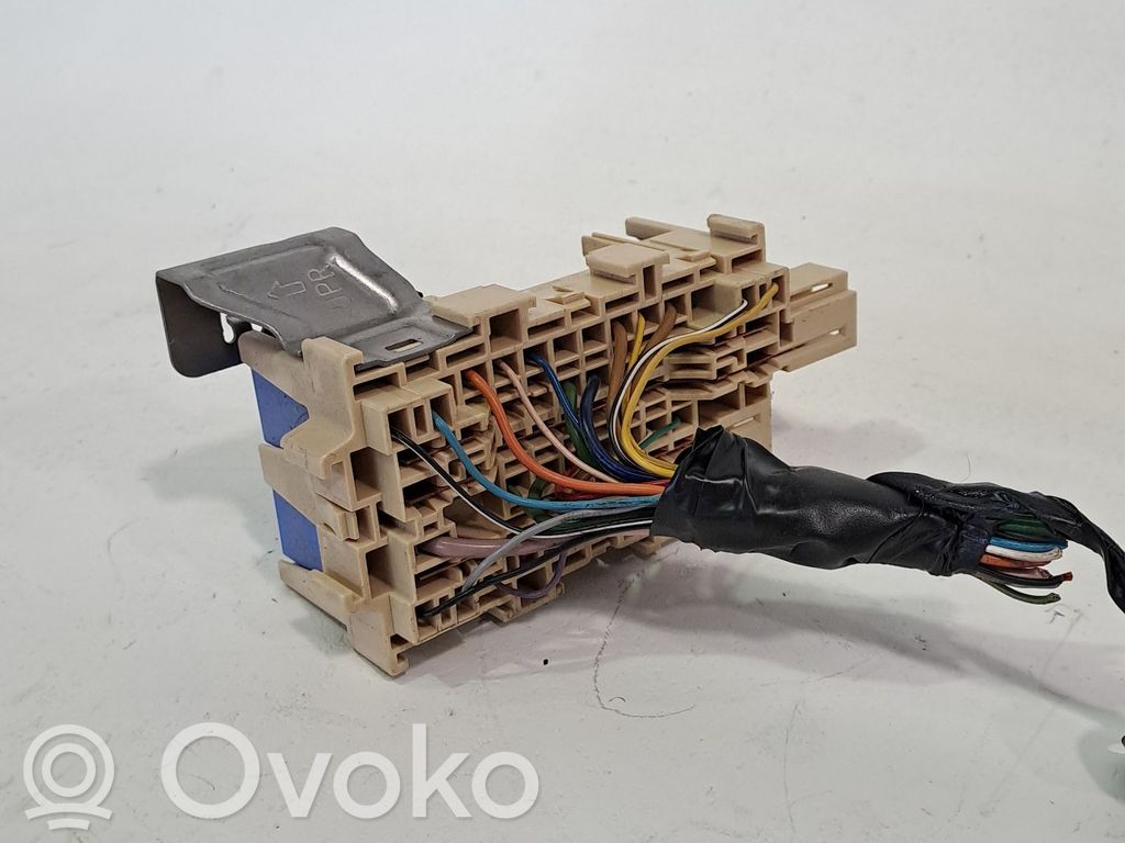 Nissan Note (E11) Fuse module 