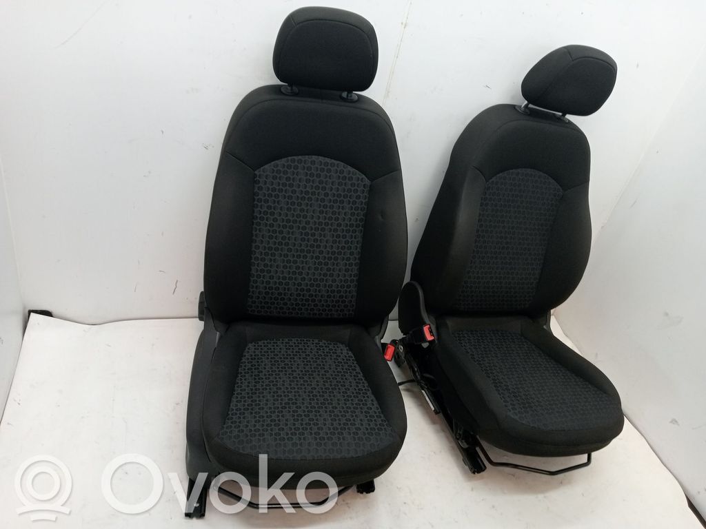 Opel Corsa F Turvatyynysarja paneelilla 