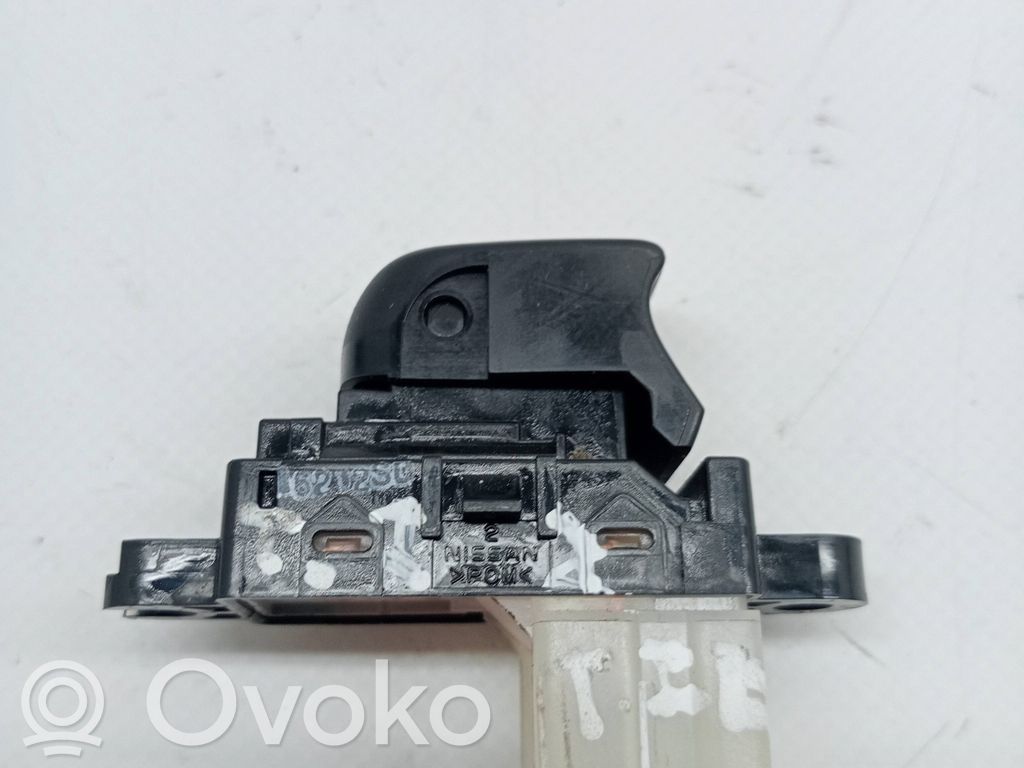 Interruptor del elevalunas eléctrico   254114CE0A