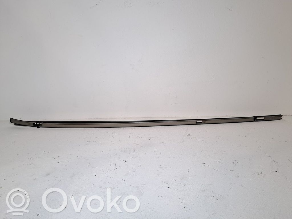 Kattokisko   51130304929,51130304930