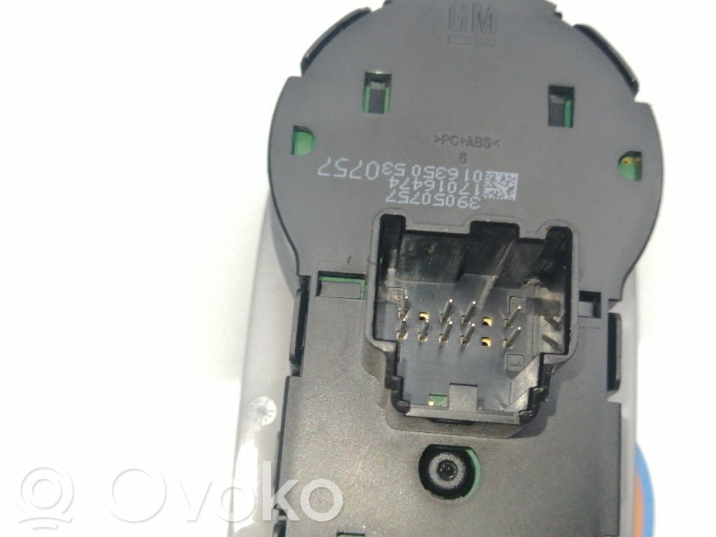 Interruptor de luz   39050757,17016474