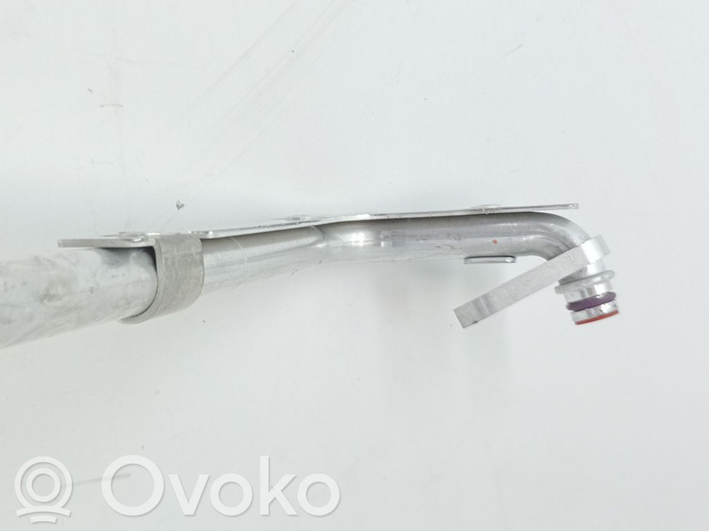 Manguito/racor flexible para A/C   2Q0816743AJ