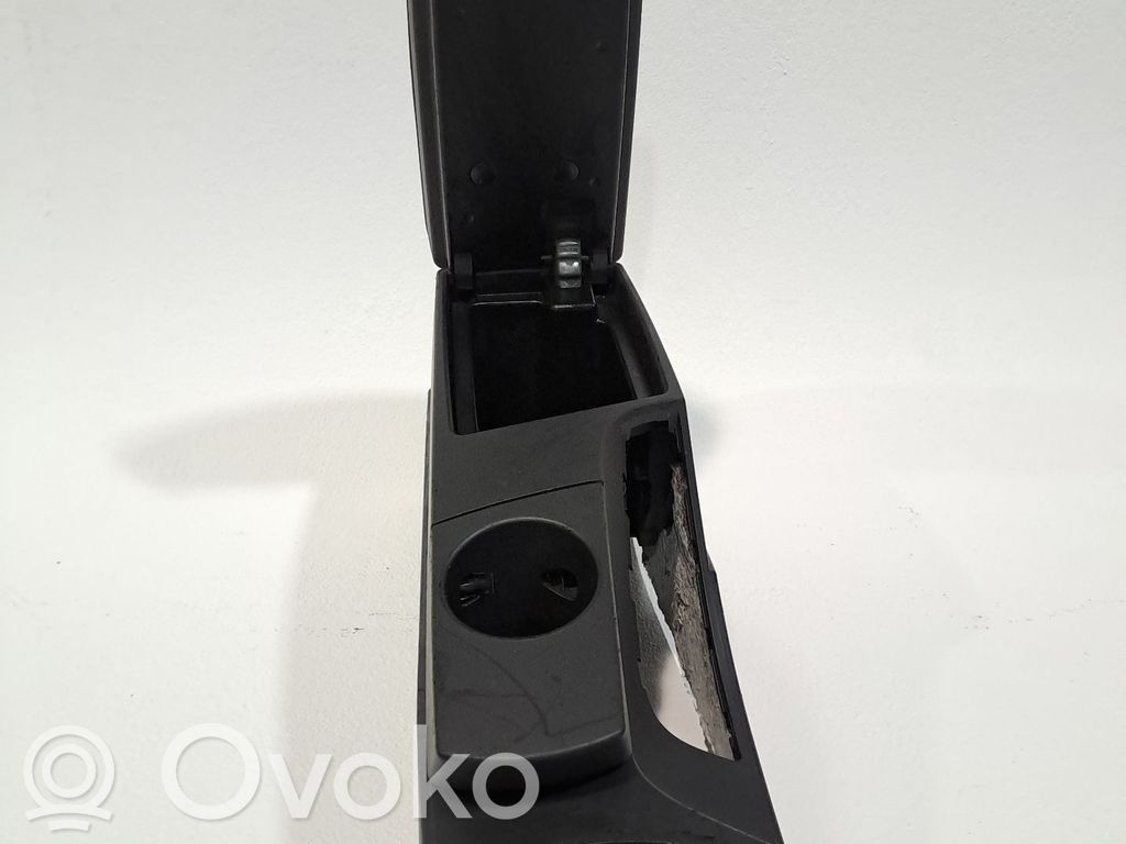 BMW X3 E83 Center console 