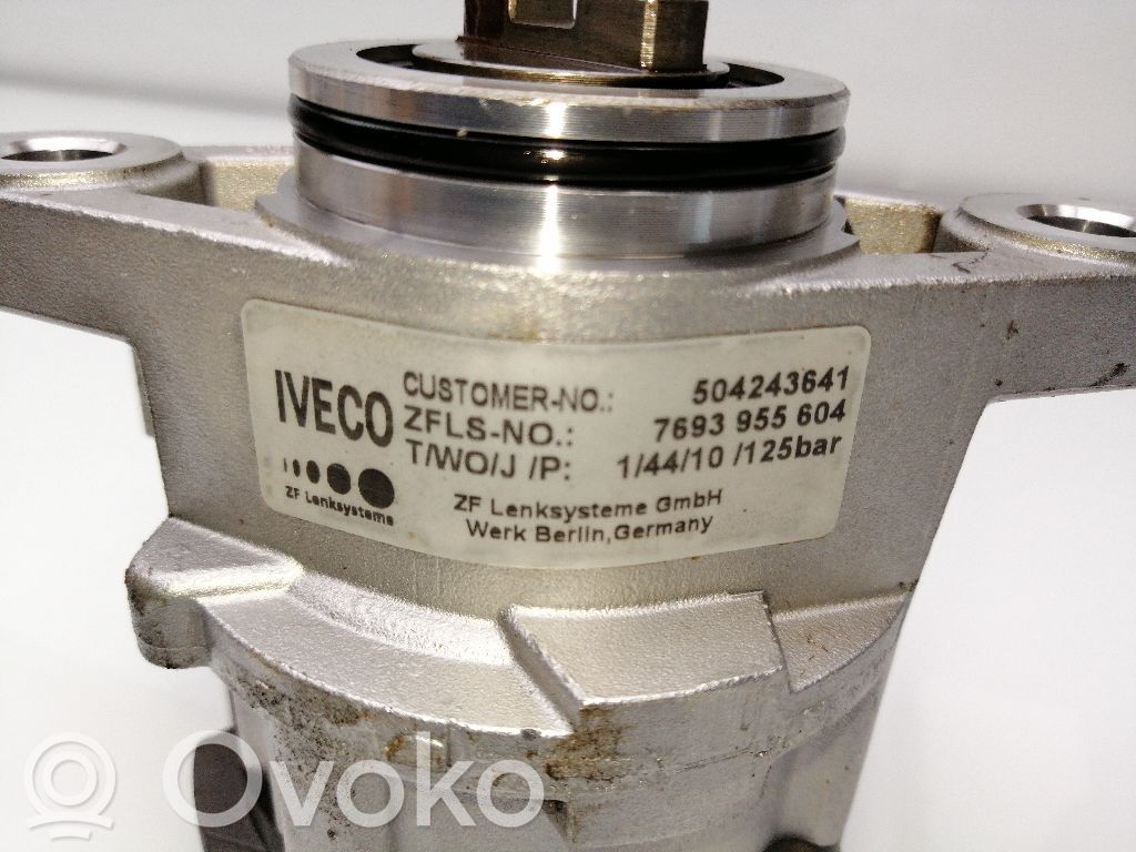 Ohjaustehostimen pumppu   504243641,7693955604