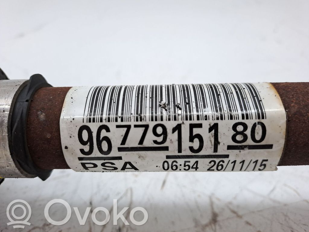 Etuvetoakseli   9677915180