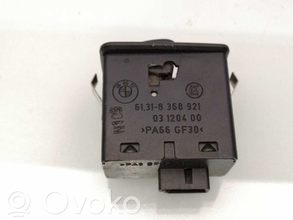 Electric window control switch   61318368921,03120400,8368921