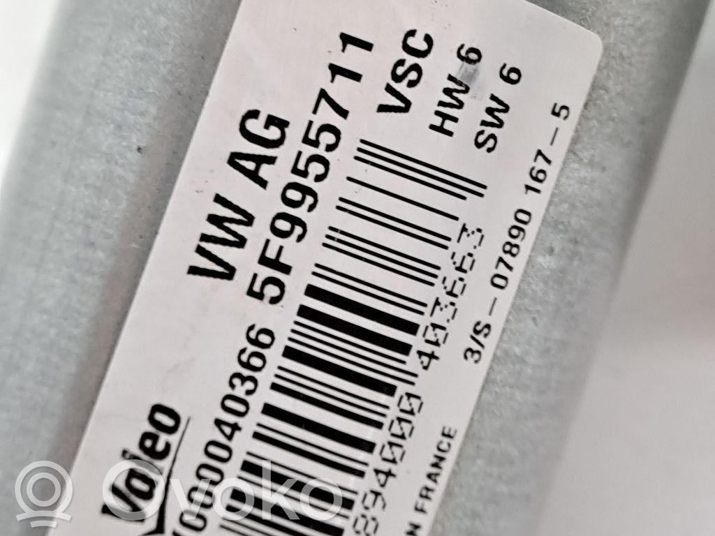 Motor del limpiaparabrisas trasero   5F9955711