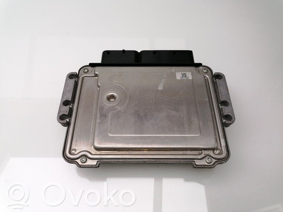 Hyundai i30 Unité de commande, module ECU de moteur 