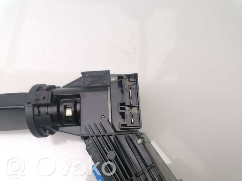 Užvedimo spynelė   00519773450