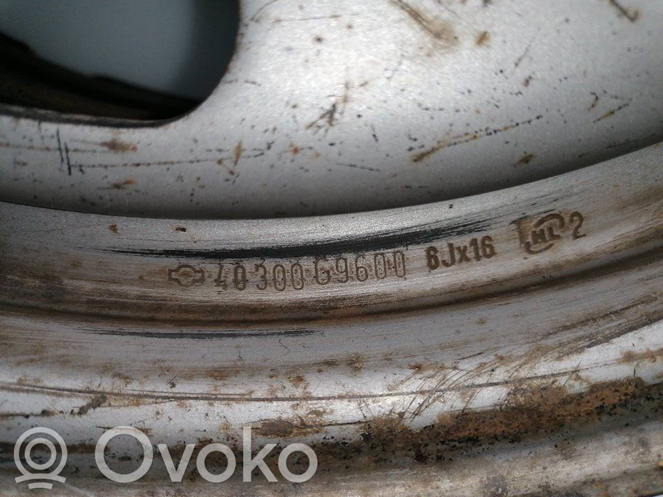 Nissan Patrol Y61 Jantă aliaj R24 