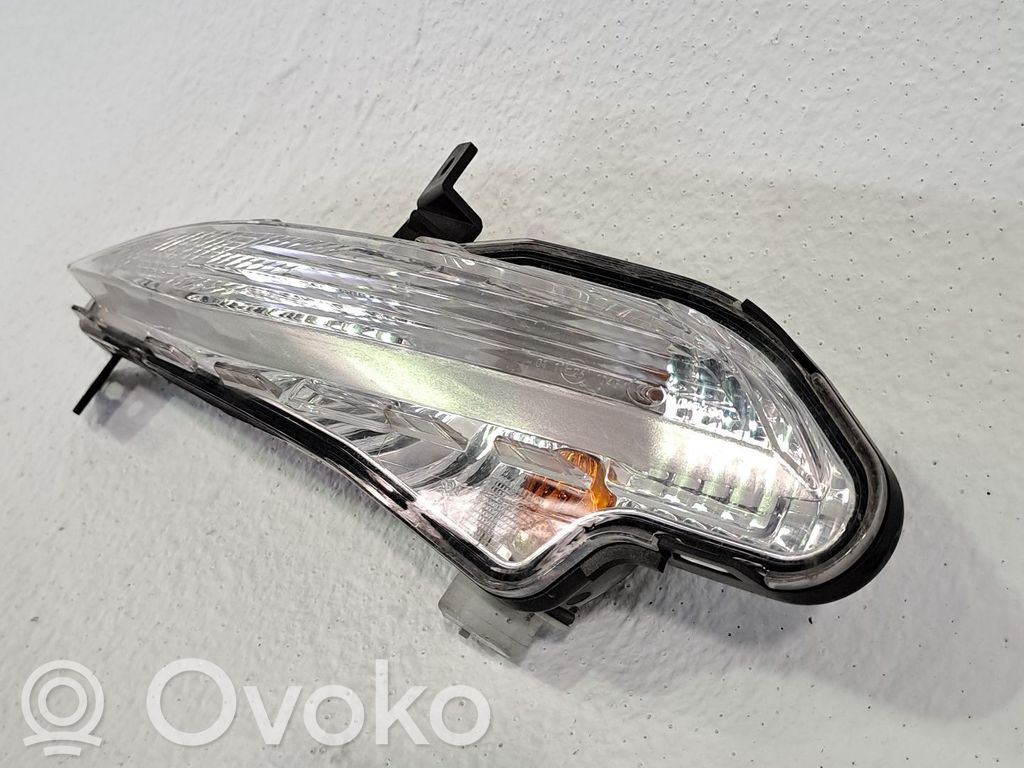 Frontblinker   9678039380