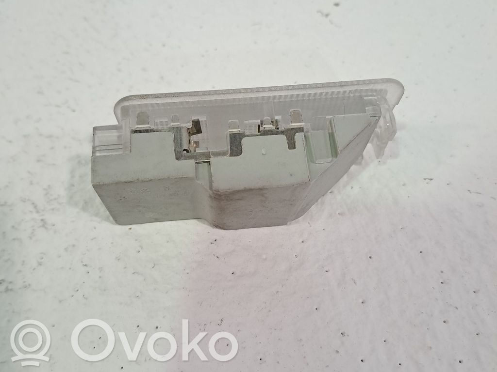 Peugeot 308 Rivestimento della console di illuminazione installata sul rivestimento del tetto 