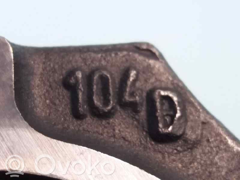 Pistón   104D,11257792745,686