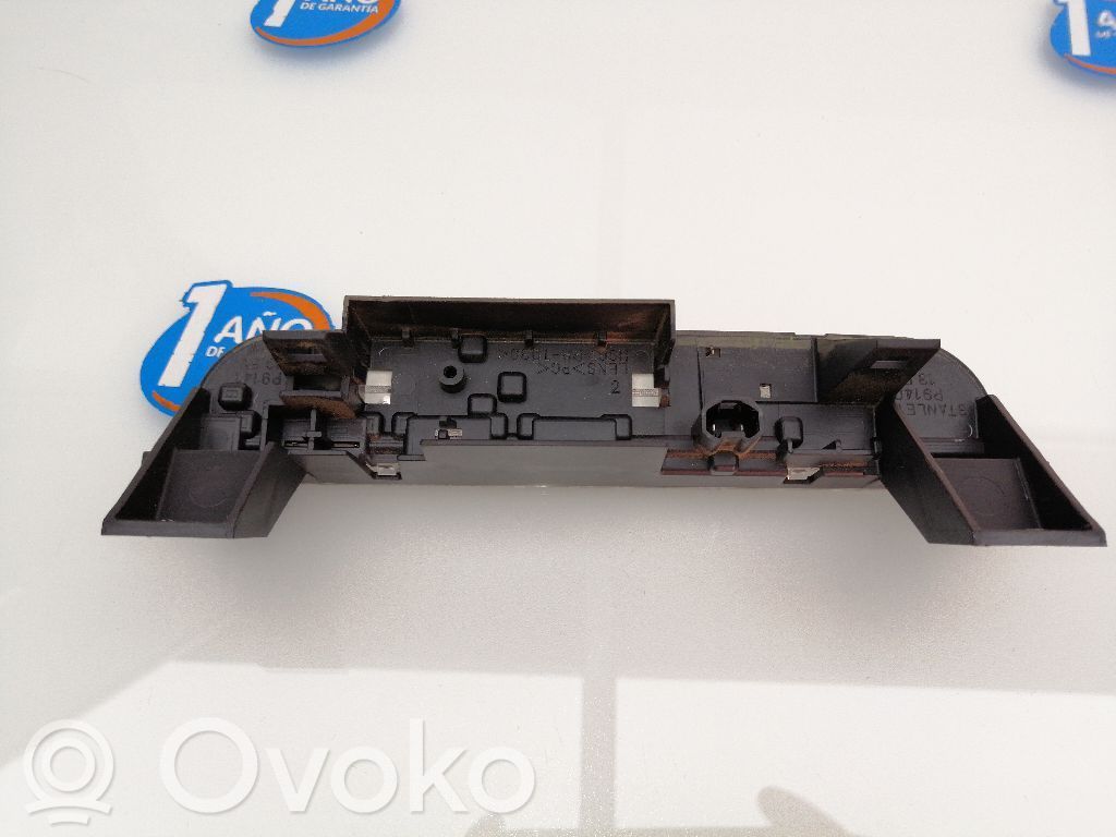 Mitsubishi Montero Luce d’arresto centrale/supplementare