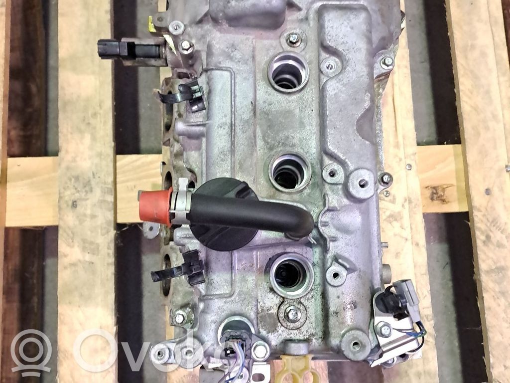 Nissan Note (E11) Engine head 