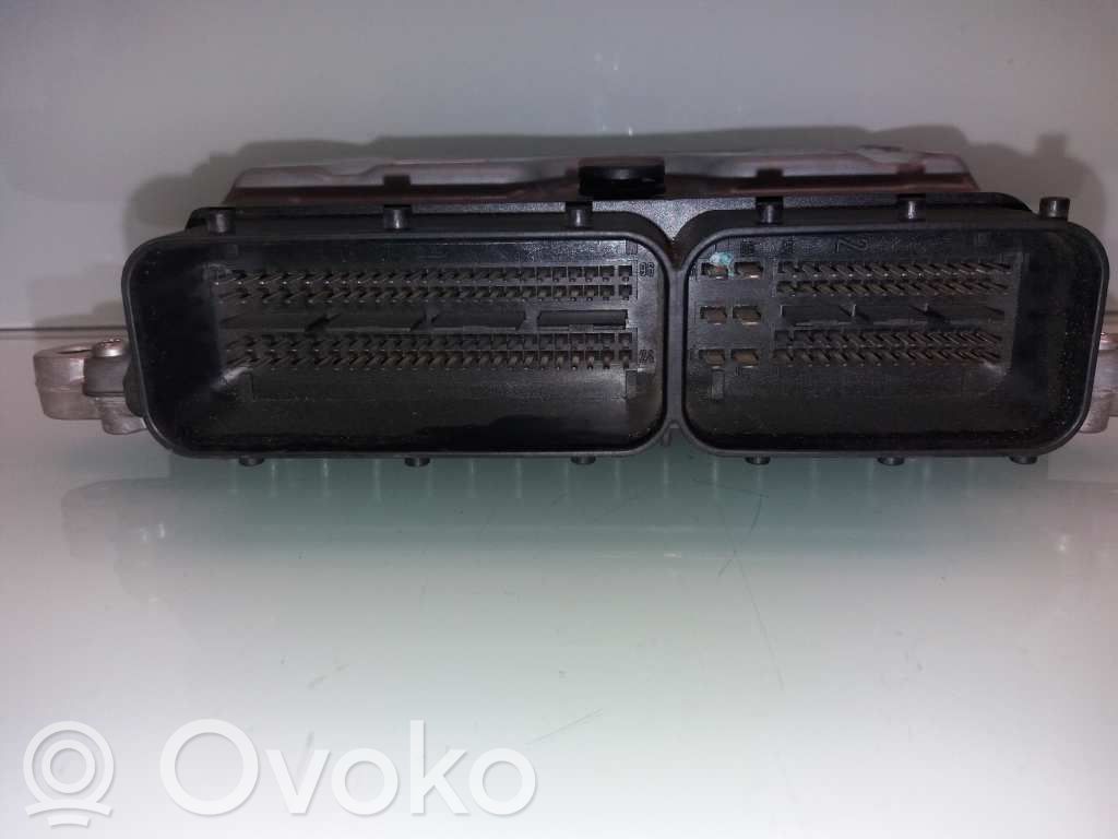 Mercedes-Benz A W176 Centralina/modulo motore ECU
