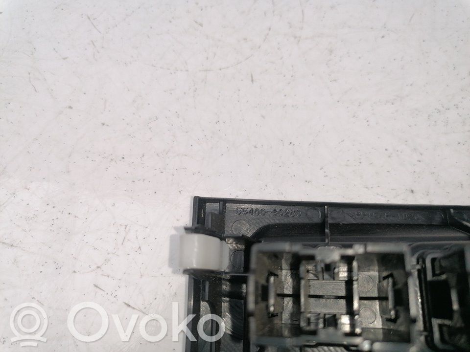 Toyota Land Cruiser (J100) Steering wheel buttons/switches 