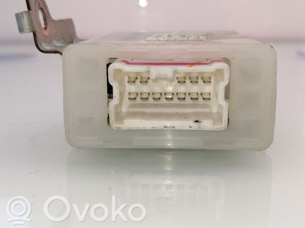 Central body control module   GU18N10000,88035FE110,0125218K
