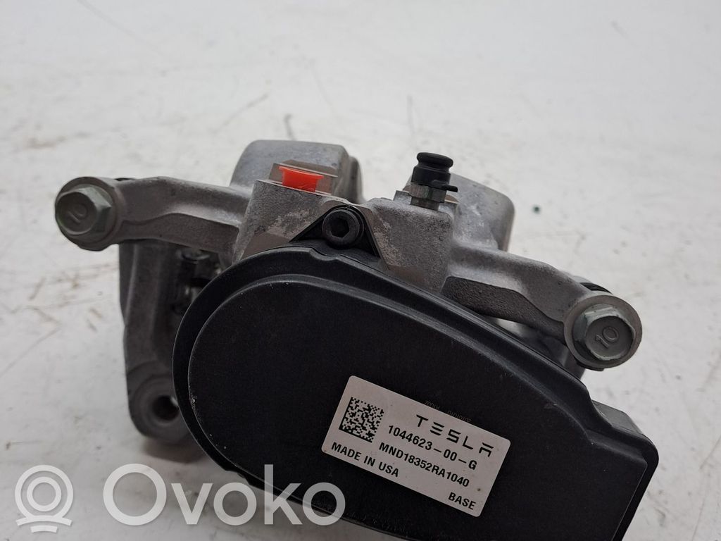 Bremssattel hinten   104462300G