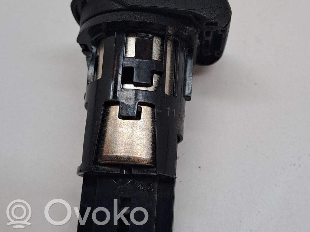 Nissan Leaf I (ZE0) Modul de control caroserie central 