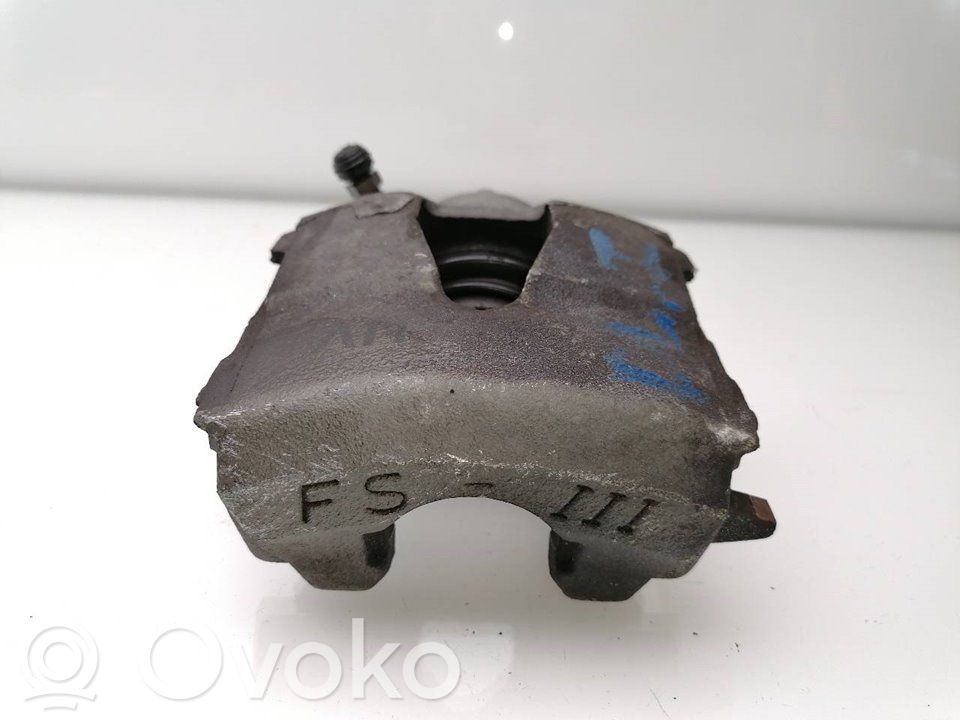 Etujarrusatula   1K0615123D