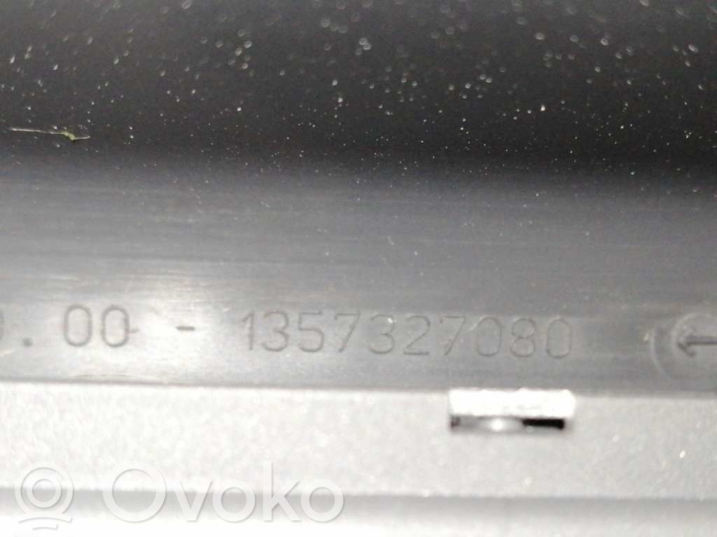 Kolmas/lisäjarruvalo   1357327080,1361271080