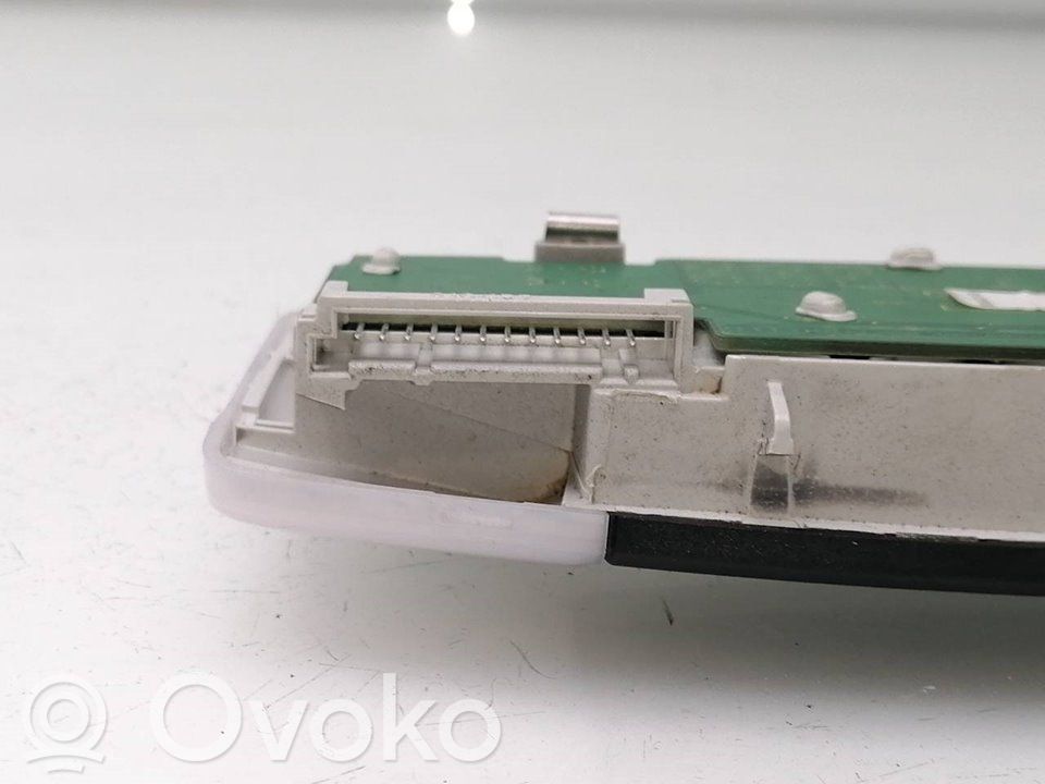 BMW 1 F40 Ramă consolă lumini plafon 