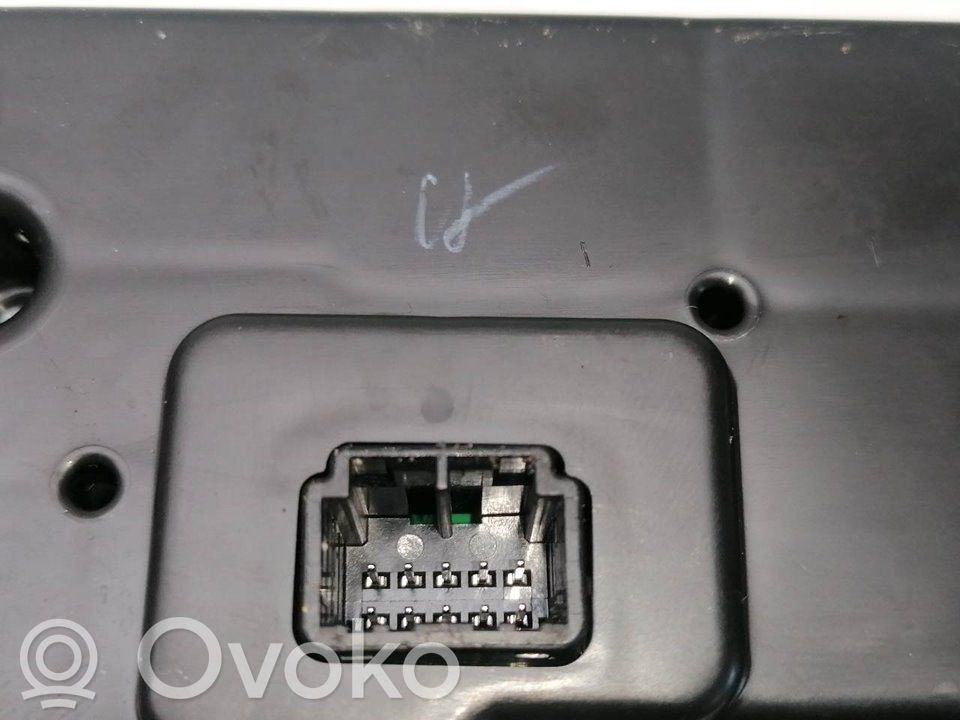 Unitate control climatizare   275102210R