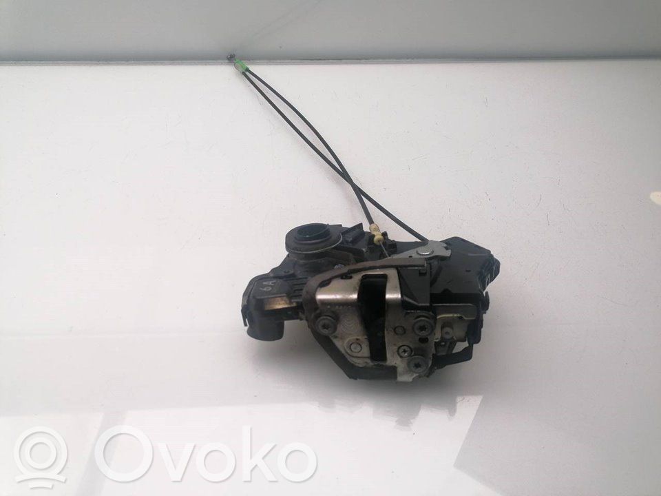 Toyota RAV 4 (XA30) Zamek drzwi przednich 