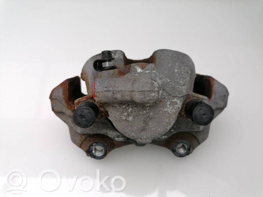 Caliper de freno delantero   95517022